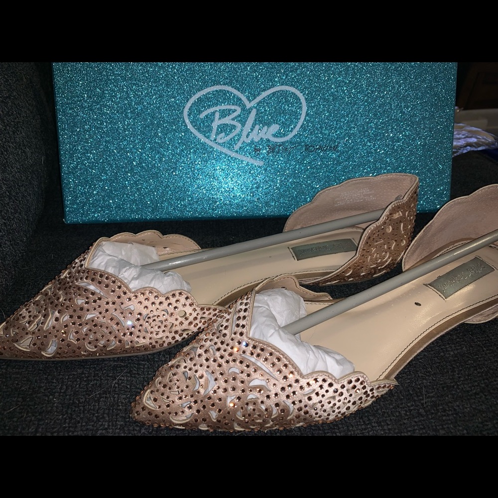 Size 11 wedding flats rose gold betsey Johnson